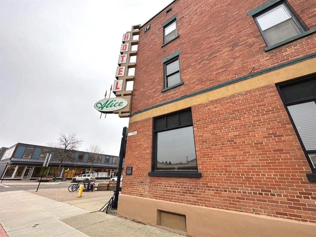 5078 50 Street, Camrose, Alberta, T2V 1R2 (105361398)