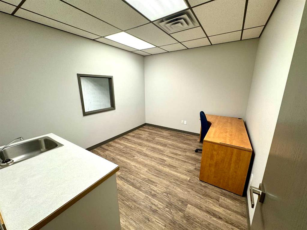 5-7969 49 Avenue, Red Deer, Alberta, T4P 2V5 (105383891)