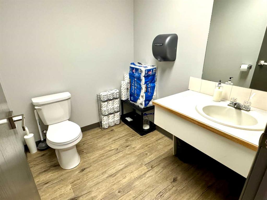 5-7969 49 Avenue, Red Deer, Alberta, T4P 2V5 (105383891)