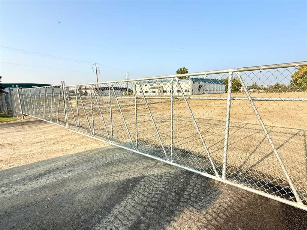 8 Van Der Horn Way, Rural Red Deer County, Alberta, T4S 2M4 (105393519)