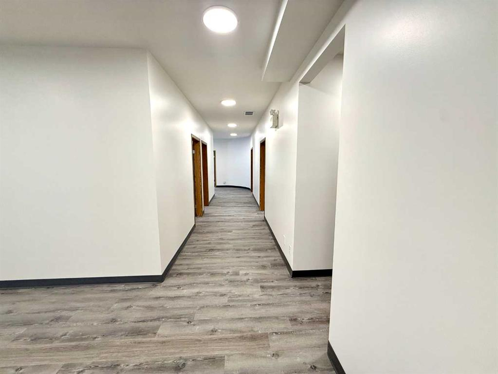 8 Van Der Horn Way, Rural Red Deer County, Alberta, T4S 2M4 (105393519)