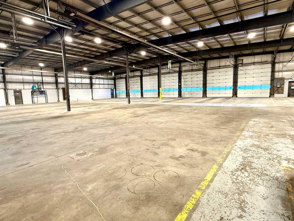 8 Van Der Horn Way, Rural Red Deer County, Alberta, T4S 2M4 (105393519)