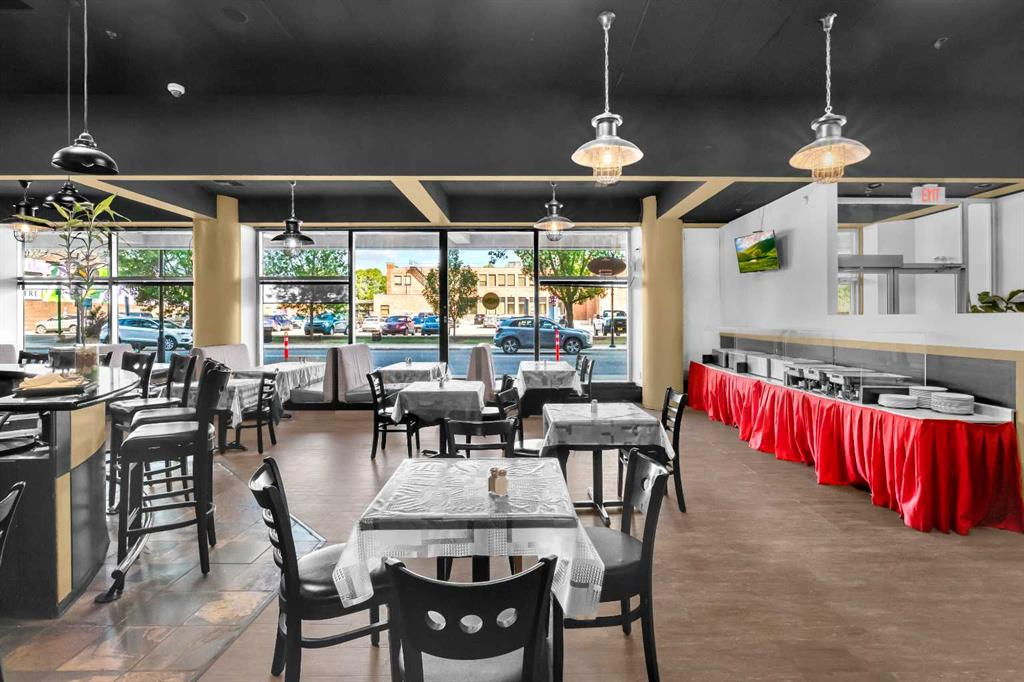 104-4909 49 Street, Red Deer, Alberta, T4B 1V1 (105399482)