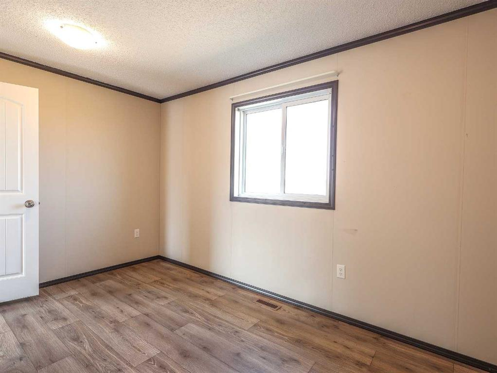 22014 HWY 601, Rural Lacombe County, Alberta, T0C 0B0 (105435159)