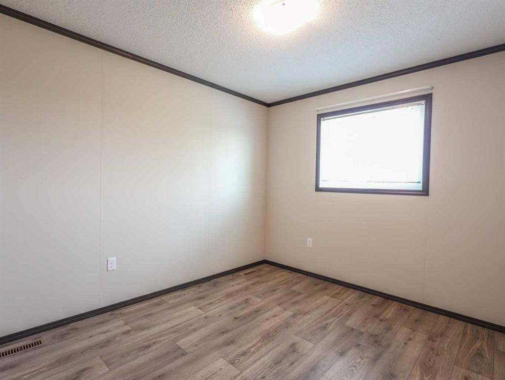 22014 HWY 601, Rural Lacombe County, Alberta, T0C 0B0 (105435159)