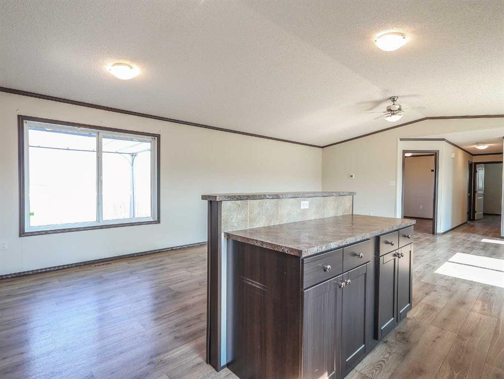 22014 HWY 601, Rural Lacombe County, Alberta, T0C 0B0 (105435159)