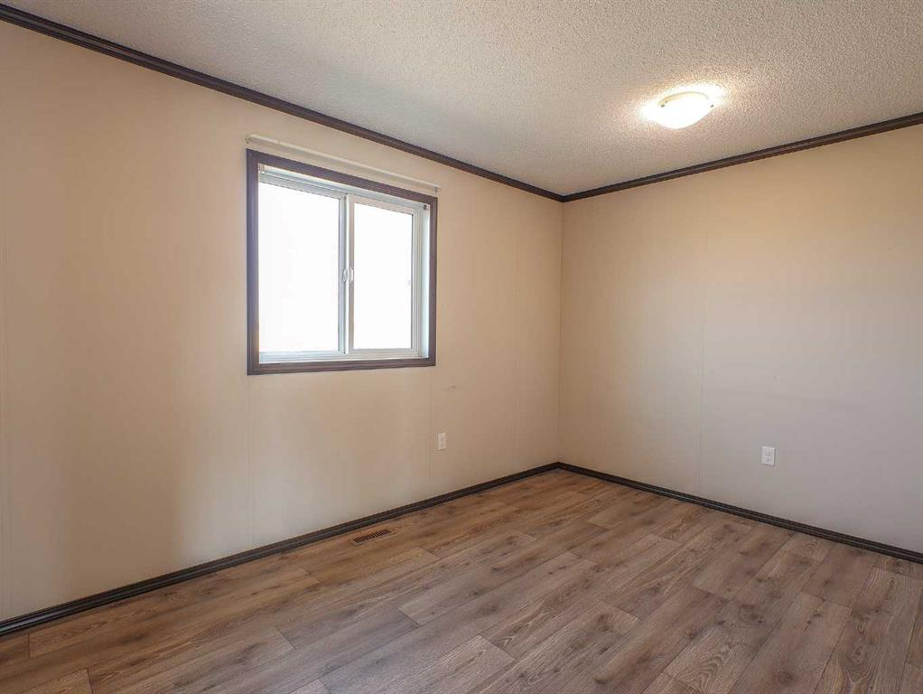 22014 HWY 601, Rural Lacombe County, Alberta, T0C 0B0 (105435159)