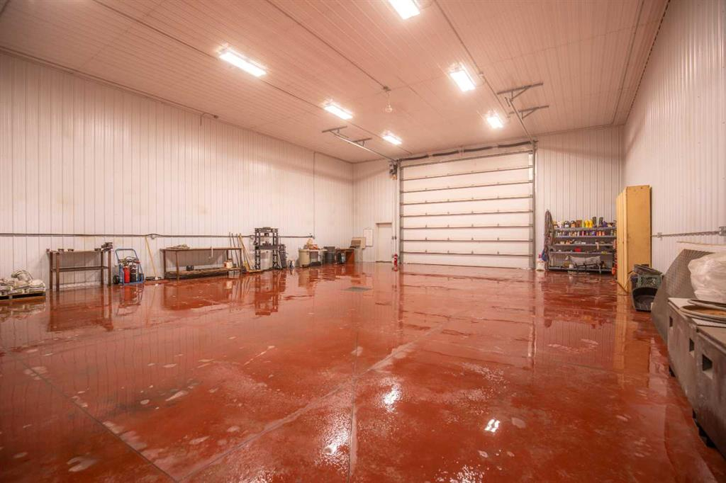 3021 Township Road 400, Rural Lacombe County, Alberta, T0M 0X0 (105506373)