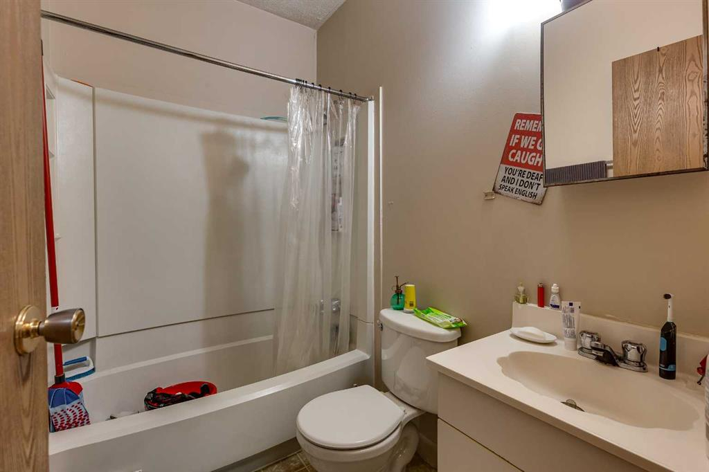 5101 50 Avenue, Red Deer, Alberta, T4N 4B3 (105608949)