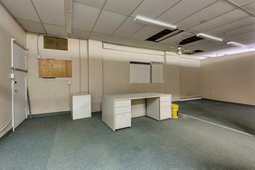 5101 50 Avenue, Red Deer, Alberta, T4N 4B3 (105608949)