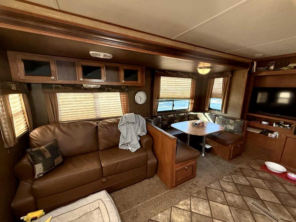 785 Carefree Resort, Rural Red Deer County, Alberta, T4G 0K6 (105655060)