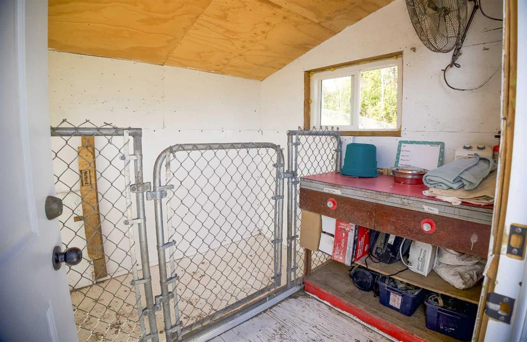 27006 Township Road 405.5 Township, Rural Lacombe County, Alberta, T4L 1X1 (105720633)