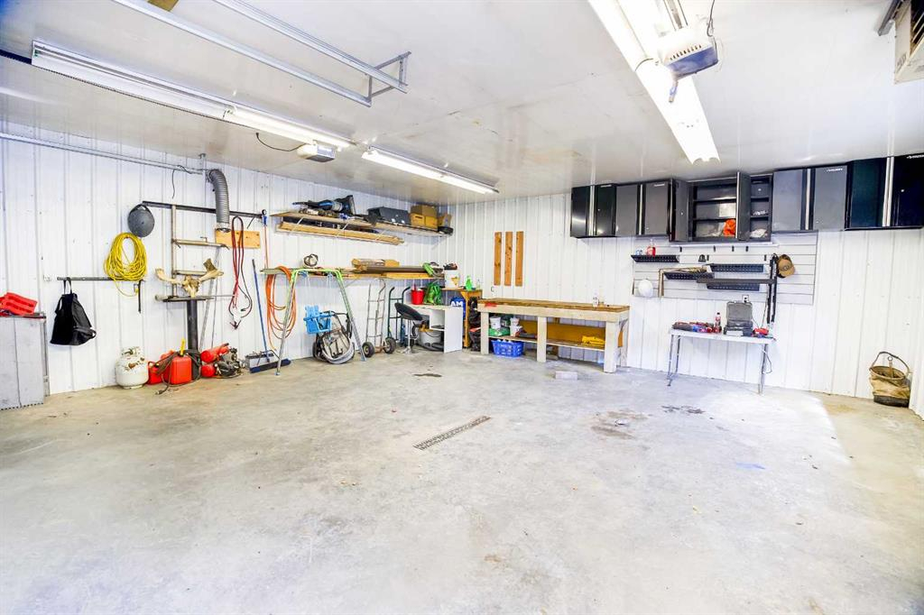 27006 Township Road 405.5 Township, Rural Lacombe County, Alberta, T4L 1X1 (105720633)