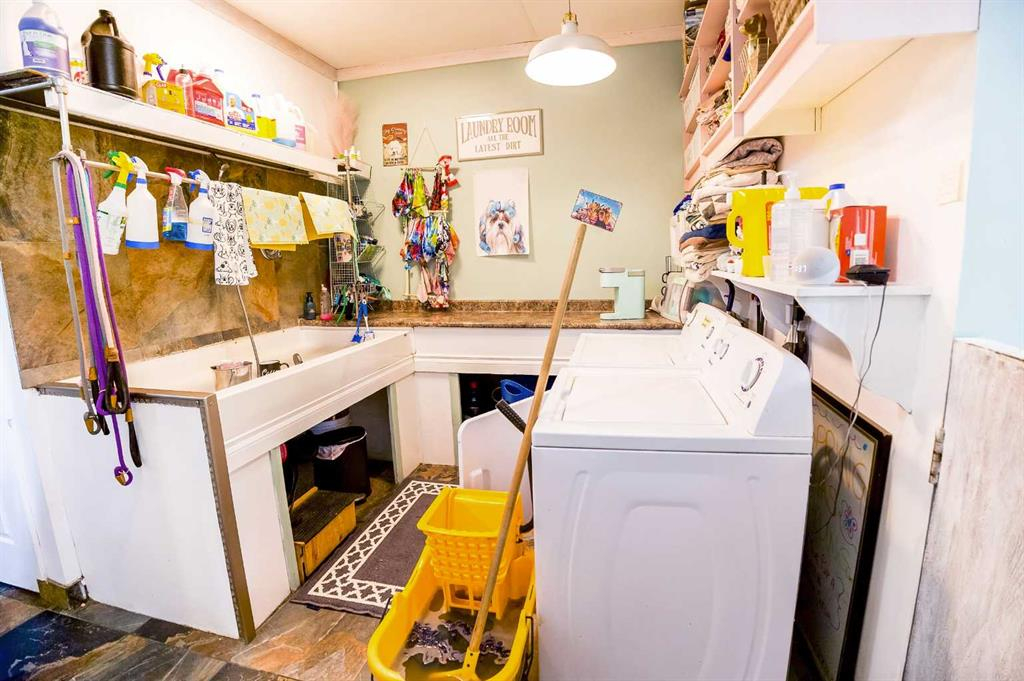 27006 Township Road 405.5 Township, Rural Lacombe County, Alberta, T4L 1X1 (105720633)