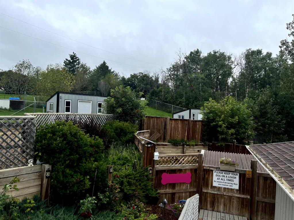 27006 Township Road 405.5 Township, Rural Lacombe County, Alberta, T4L 1X1 (105720633)