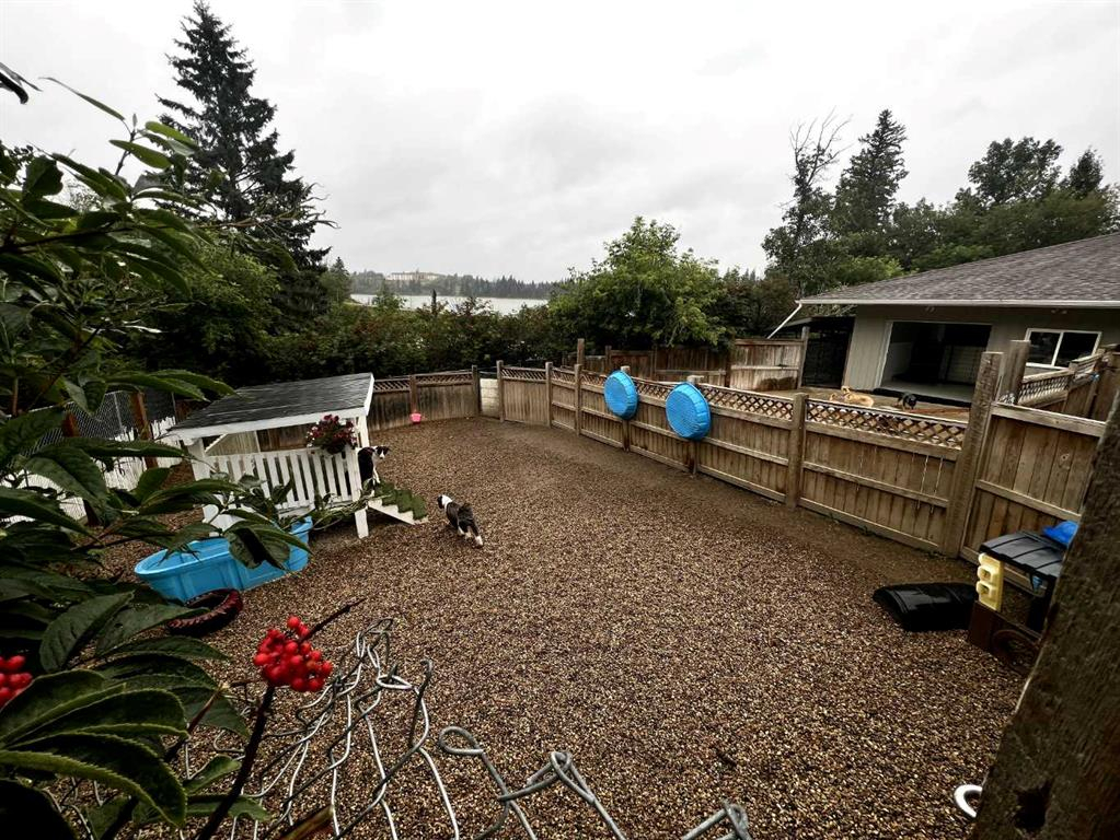 27006 Township Road 405.5 Township, Rural Lacombe County, Alberta, T4L 1X1 (105720633)