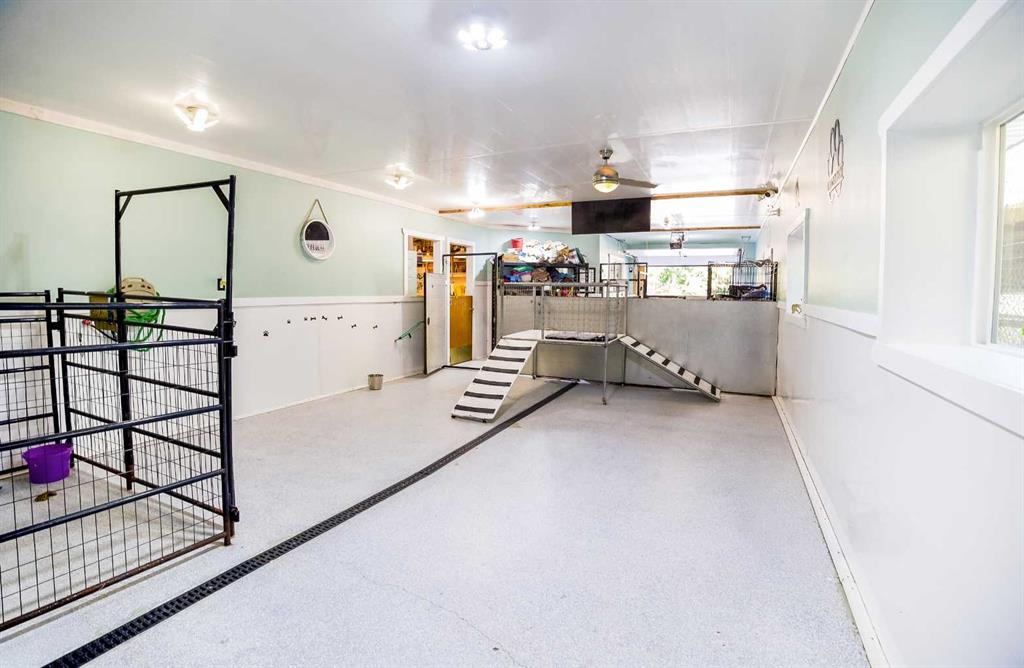 27006 Township Road 405.5 Township, Rural Lacombe County, Alberta, T4L 1X1 (105720633)