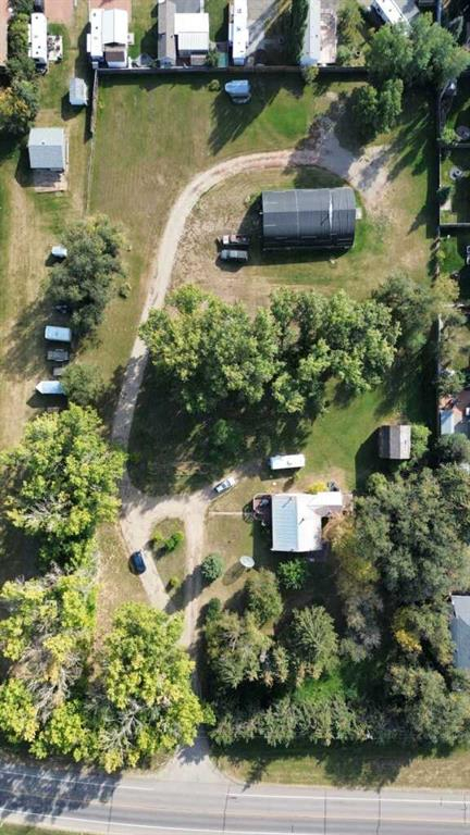 5801 Lakeshore Drive, Sylvan Lake, Alberta, T4S 1T9 (105768825)