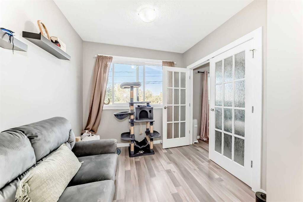 4611 50 Street, Red Deer, Alberta, T4N 2C2 (105792720)