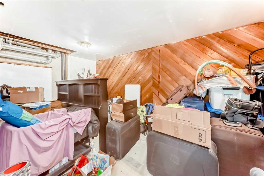 4611 50 Street, Red Deer, Alberta, T4N 2C2 (105792720)