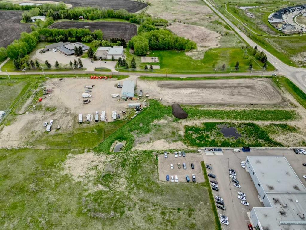 3 McKenzie Drive, Rural Red Deer County, Alberta, T4S 2H4 (105813928)