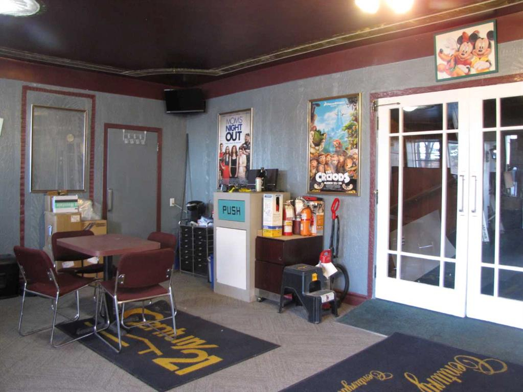 4939 50 Street, Innisfail, Alberta, T4G1S9 (105828002)