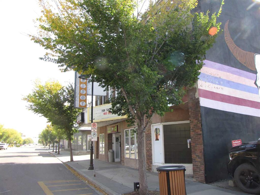 4939 50 Street, Innisfail, Alberta, T4G1S9 (105828002)