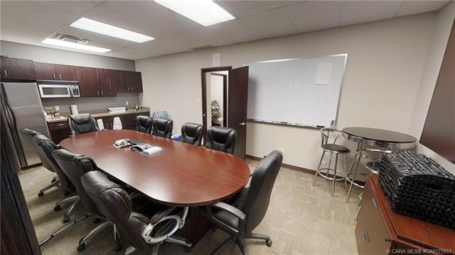 102-5229 50 Avenue, Red Deer, Alberta, T4N 4B4 (105889916)