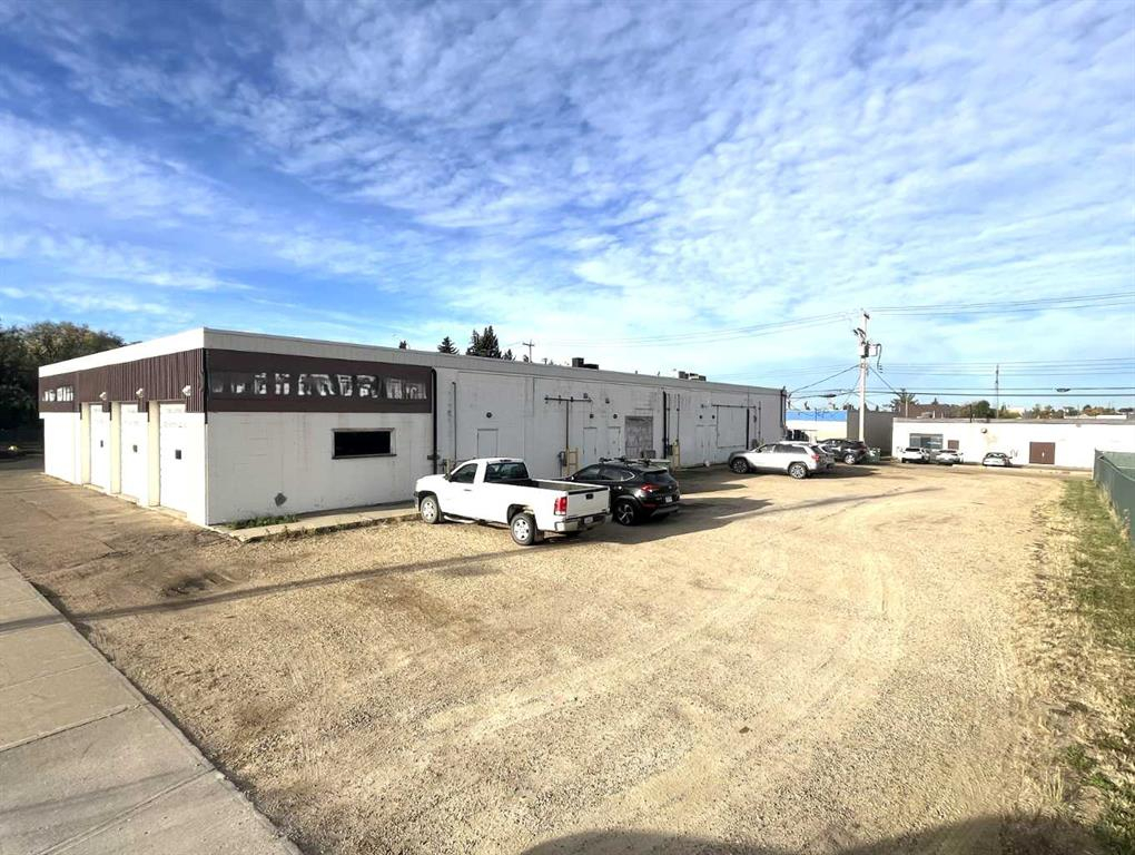 4704 49 Avenue, Camrose, Alberta, T4V 3K9 (105925581)