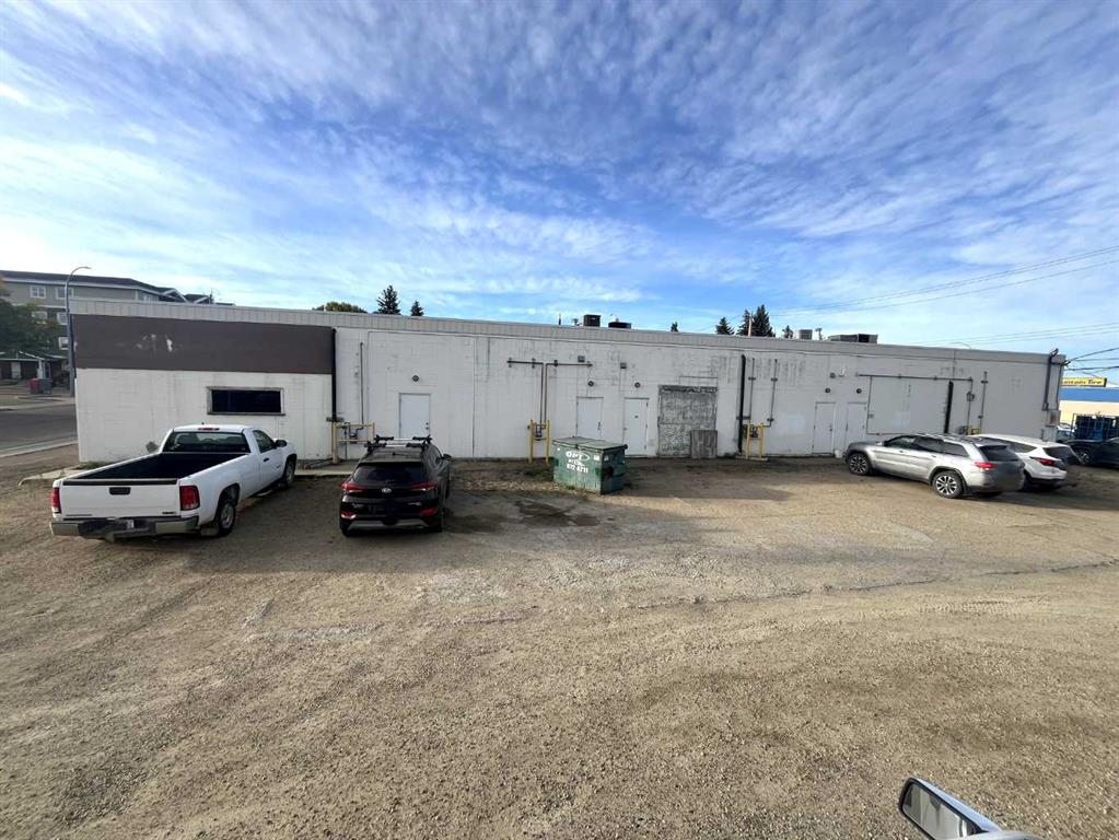 4704 49 Avenue, Camrose, Alberta, T4V 3K9 (105925581)