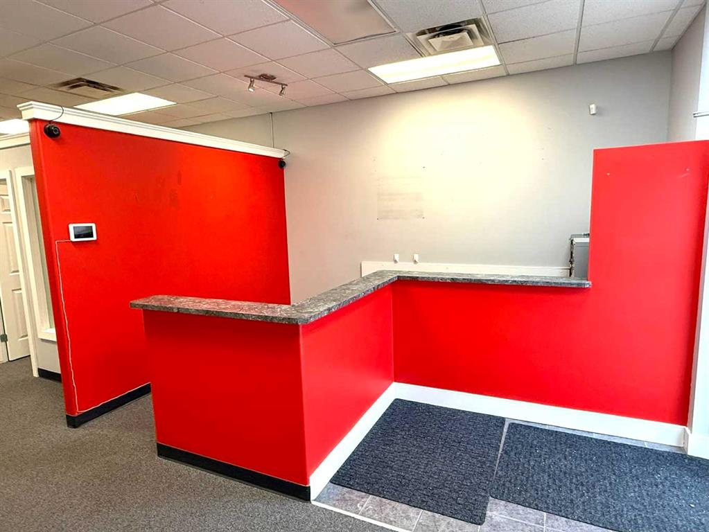 A105-5212 48 Street, Red Deer, Alberta, T4N 7C3 (105975960)