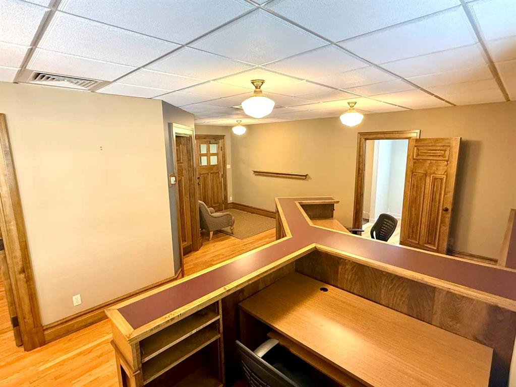 107 & 108-4836 50 Street, Red Deer, Alberta, T4N1X4 (106052944)