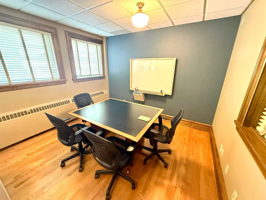 107 & 108-4836 50 Street, Red Deer, Alberta, T4N1X4 (106052944)