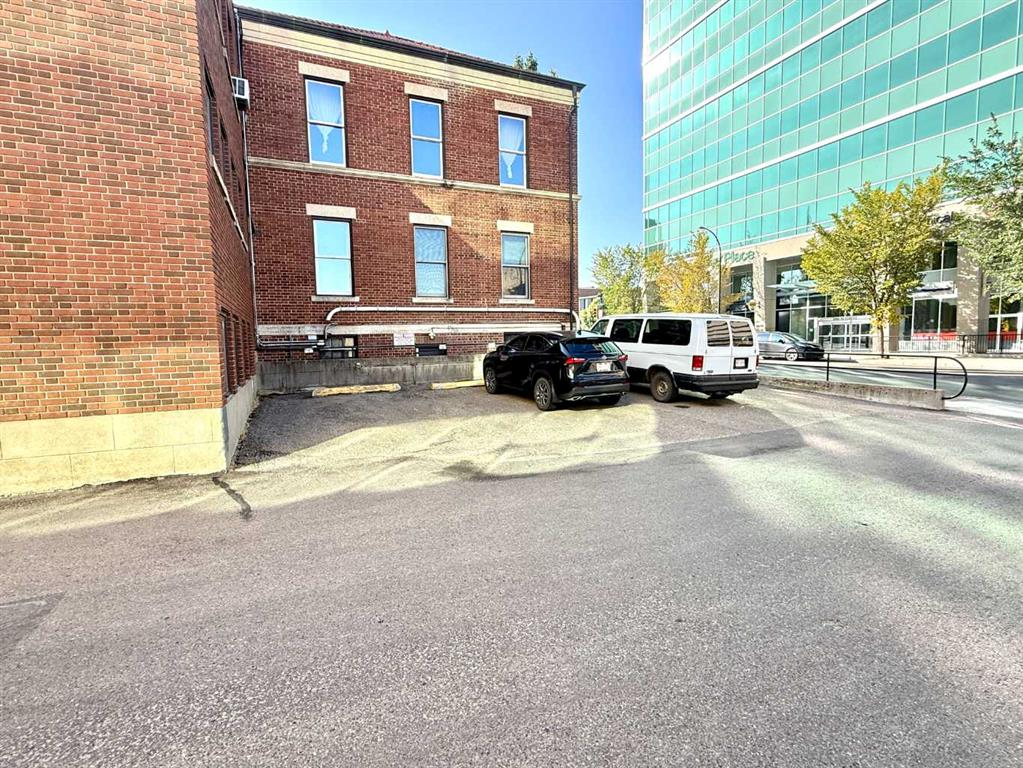 107 & 108-4836 50 Street, Red Deer, Alberta, T4N1X4 (106052944)