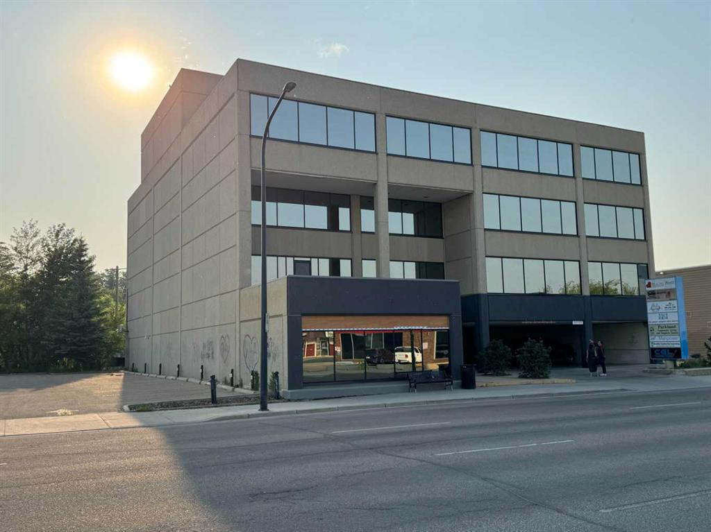 4406 50 Avenue, Red Deer, Alberta, T4N 3Z6 (106160863)