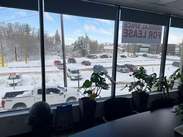 4406 50 Avenue, Red Deer, Alberta, T4N 3Z6 (106160863)