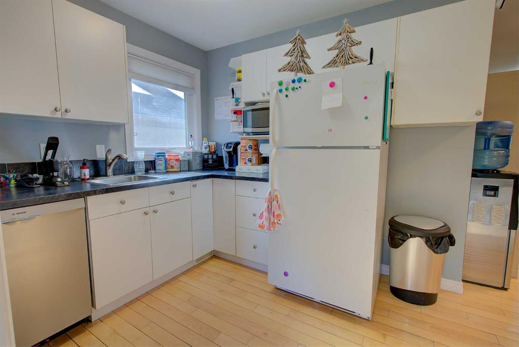 4610 48 Avenue, Red Deer, Alberta, T4N 3S9 (106208705)