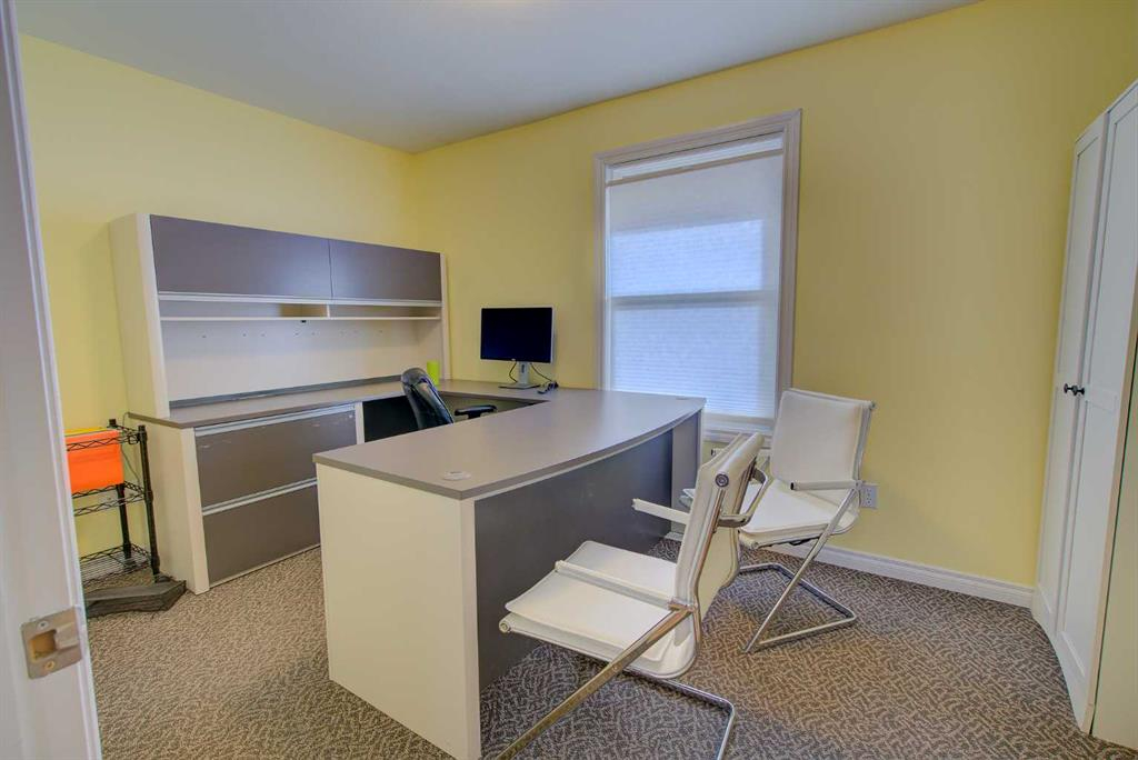 4610 48 Avenue, Red Deer, Alberta, T4N 3S9 (106208705)