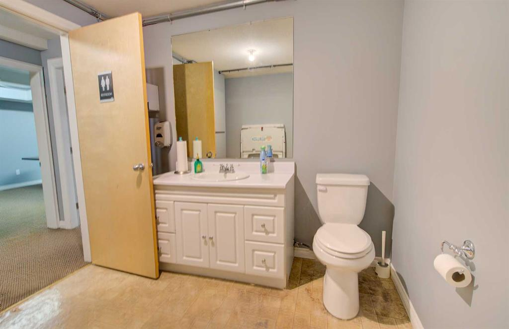 4610 48 Avenue, Red Deer, Alberta, T4N 3S9 (106208705)