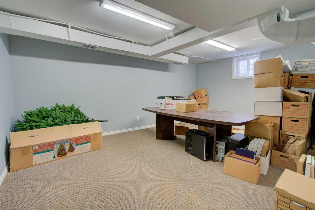 4610 48 Avenue, Red Deer, Alberta, T4N 3S9 (106208705)