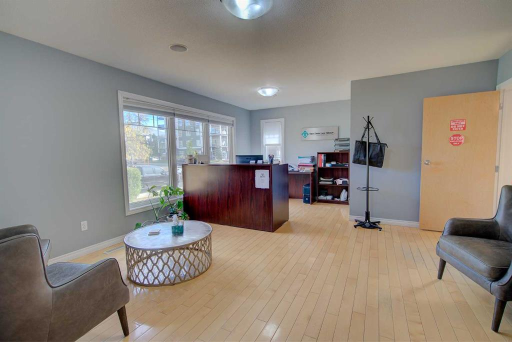 4610 48 Avenue, Red Deer, Alberta, T4N 3S9 (106208705)