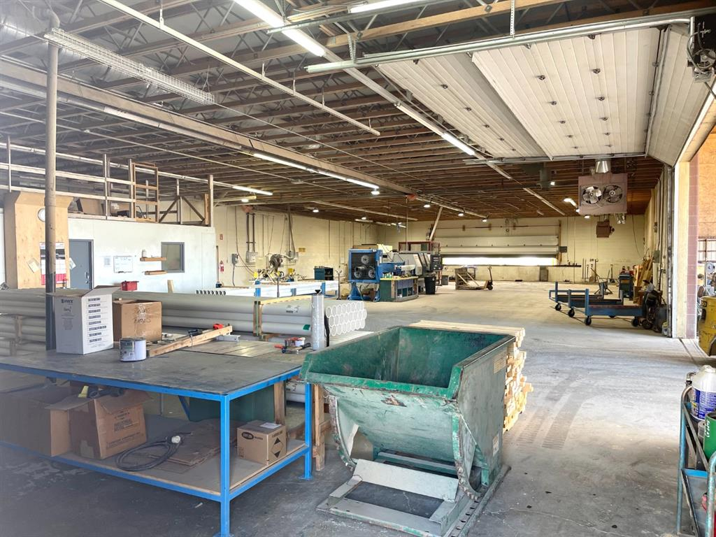 4211 53 Street Close, Innisfail, Alberta, T4G 1P9 (106237960)