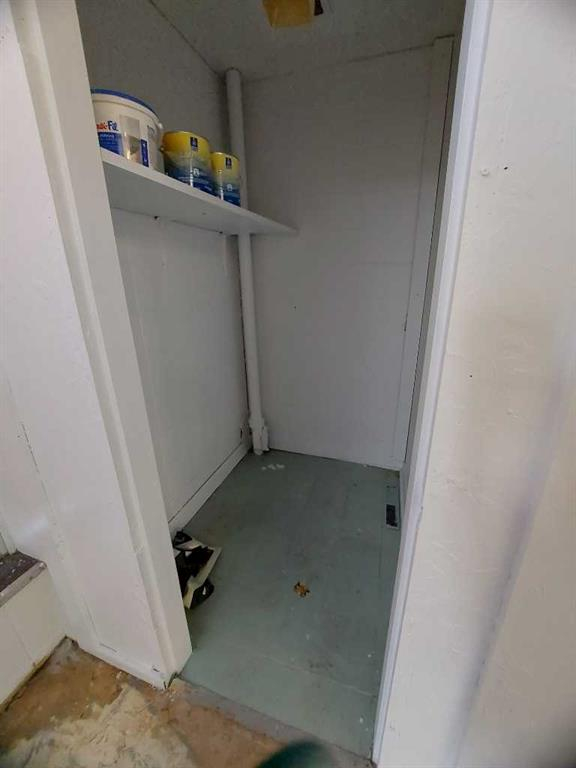 4711 49 Avenue, Red Deer, Alberta, T4N 3W9 (106239861)