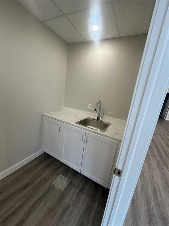 4711 49 Avenue, Red Deer, Alberta, T4N 3W9 (106239861)