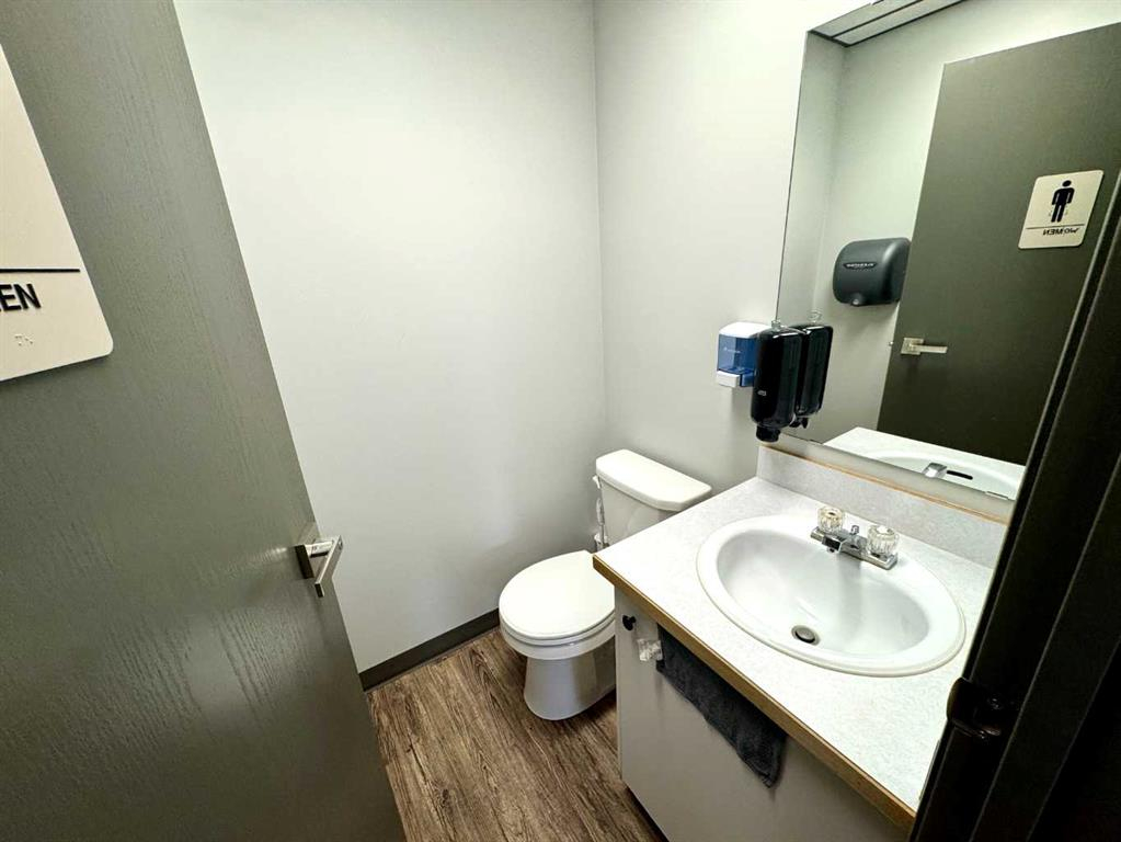 5-7969 49 Avenue, Red Deer, Alberta, T4P 2V5 (106268054)