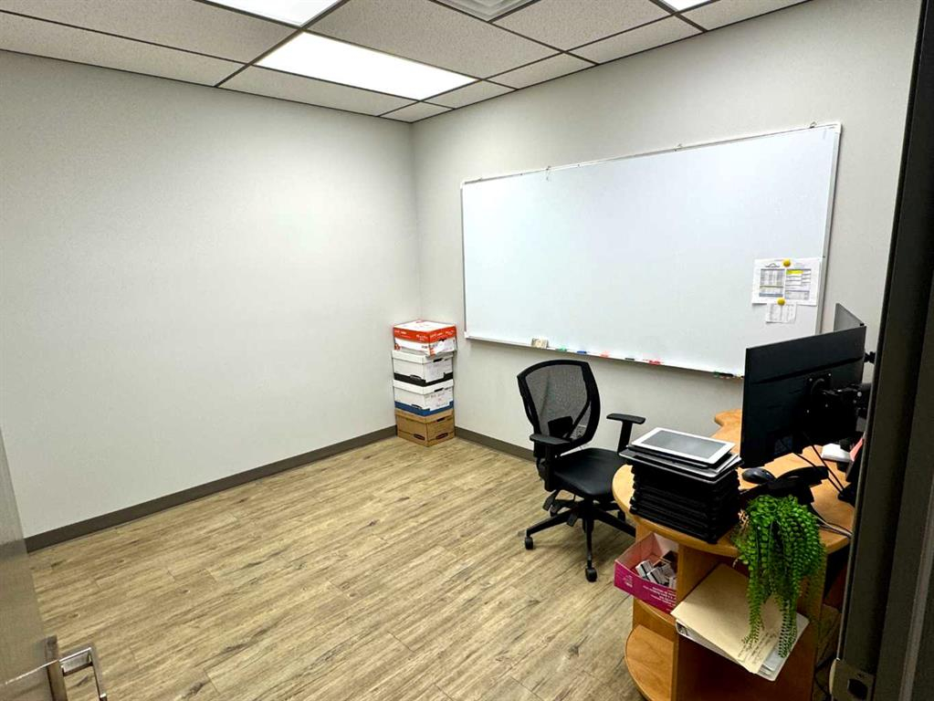 5-7969 49 Avenue, Red Deer, Alberta, T4P 2V5 (106268054)