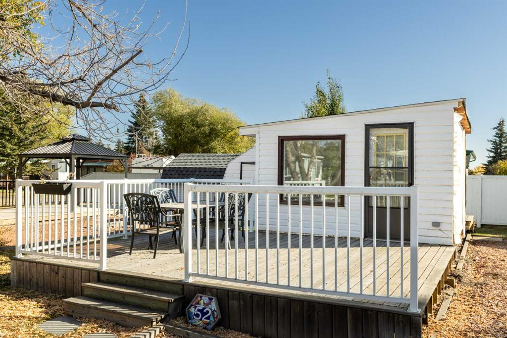 52 Points West Resort, Sylvan Lake, Alberta, T4S 1T3 (106570375)