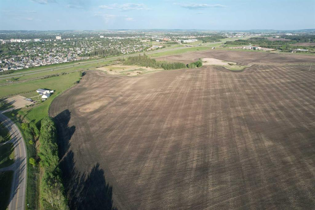 On Township Road 381, Rural Red Deer County, Alberta, T4N 5E4 (106712601)