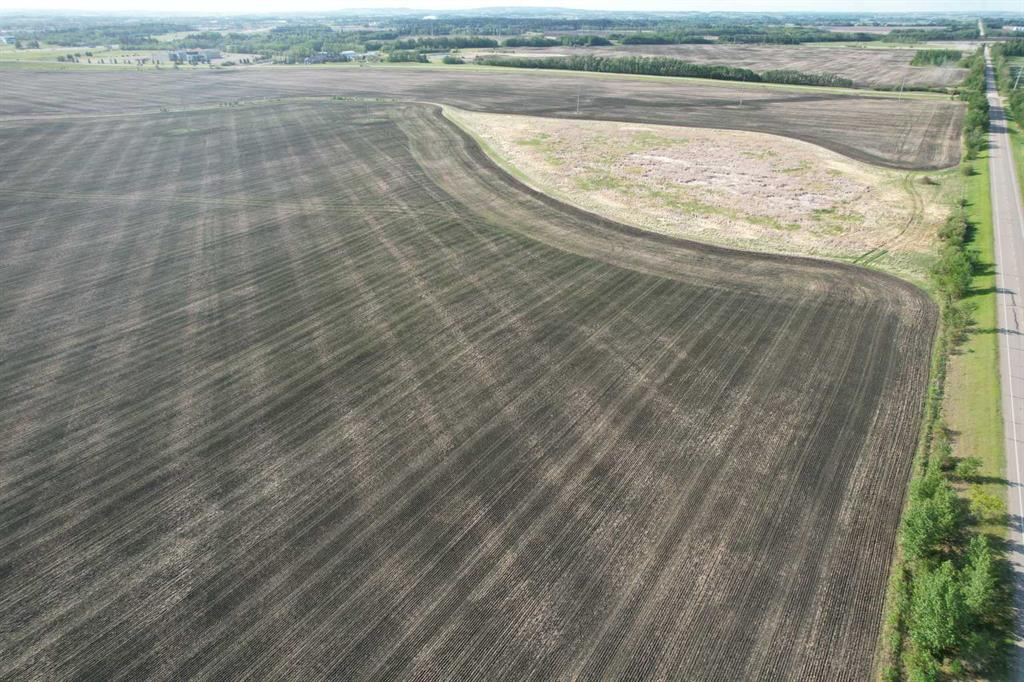 On Township Road 381, Rural Red Deer County, Alberta, T4N 5E4 (106713199)