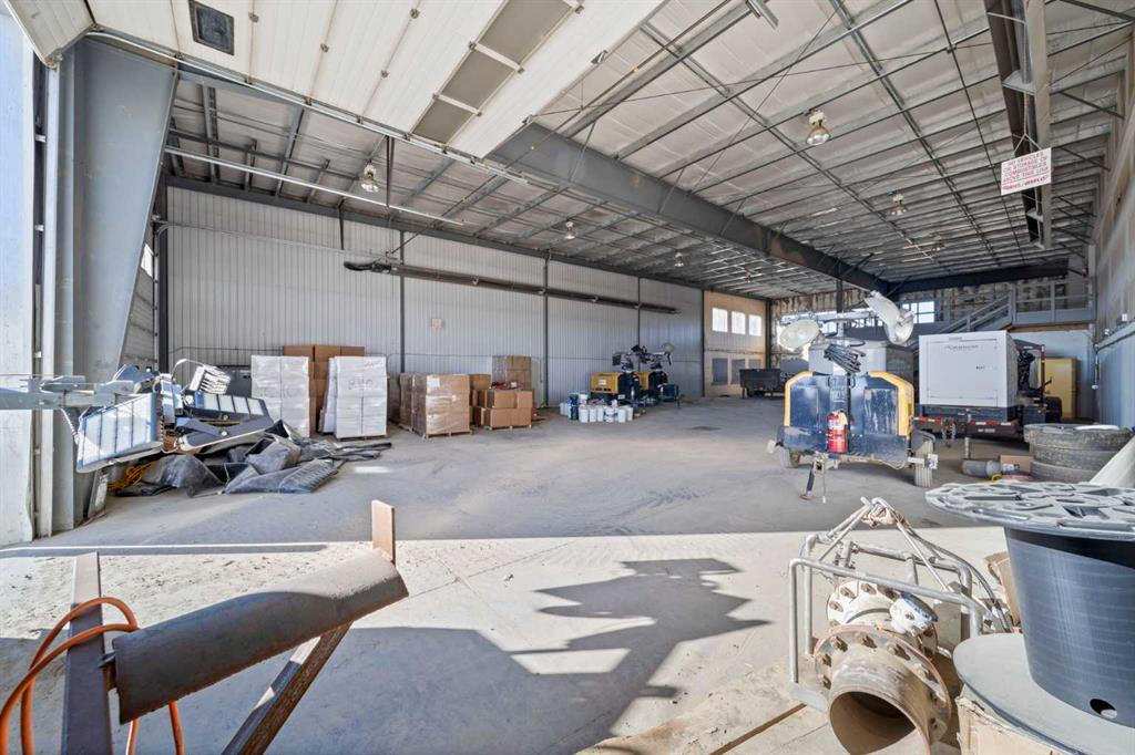 10 & 20-8028 Edgar Industrial Crescent, Red Deer, Alberta, T4P 3R3 (106723789)